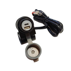 01-img-ctr-accesorios-de-moto-toma-de-corriente-doble-usb