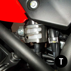 PROTECTOR DEPOSITO LIQ. FRENO CROSSPRO YAMAHA TENERE 700 20-24 / RALLY 21-24 / W.RAID 22-24 NEGRO T