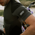 01-img-sixs-ropa-tecnica-moto-outdoor-light-bt-TS1L-V2-negro-gris
